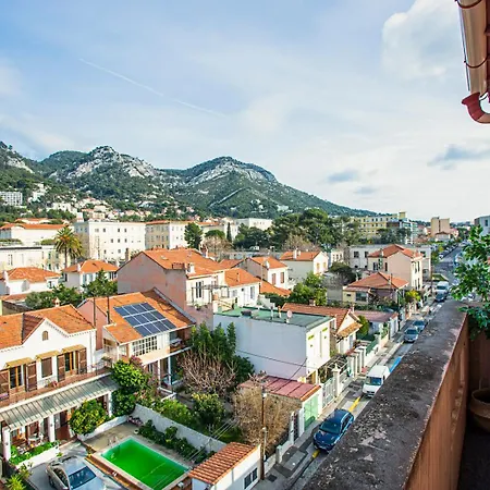 Apartamento #3 Centre, Balcon, Lumineux, Stationnement Facile, Confort *